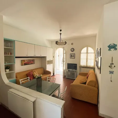 Casa La Perla - Con Terrazza Panoramica, Piscina E Free Parking *