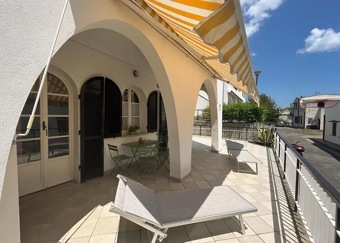 Casa La Perla - Con Terrazza Panoramica, Piscina E Free Parking צ'ריאלה