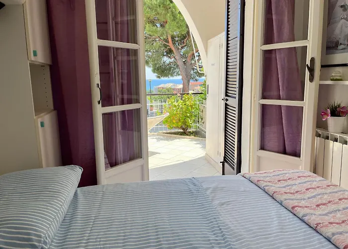 Casa La Perla - Con Terrazza Panoramica, Piscina E Free Parking Apartment *