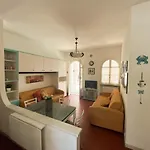 Casa La Perla - Con Terrazza Panoramica, Piscina E Free Parking *