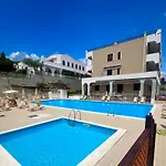 Casa La Perla - Con Terrazza Panoramica, Piscina E Free Parking 아파트