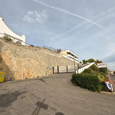 Casa La Perla - Con Terrazza Panoramica, Piscina E Free Parking 아파트 세리알레
