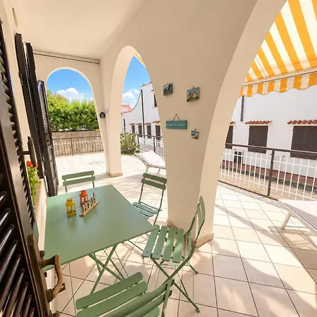 Casa La Perla - Con Terrazza Panoramica, Piscina E Free Parking Lägenhet Ceriale